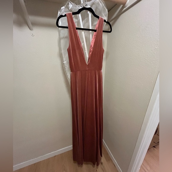 Jenny Yoo Logan Deep-V Velvet Column Gown - Picture 3 of 3